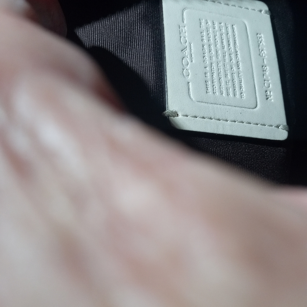 Coach White Leather Women's Bag Set - Picture 15 of 16